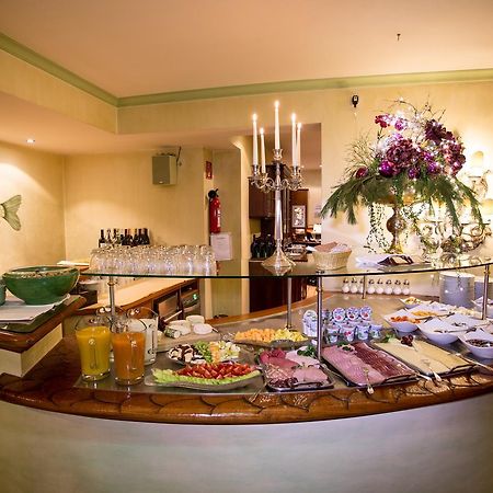 Hotel Karpfen Эбербах Экстерьер фото